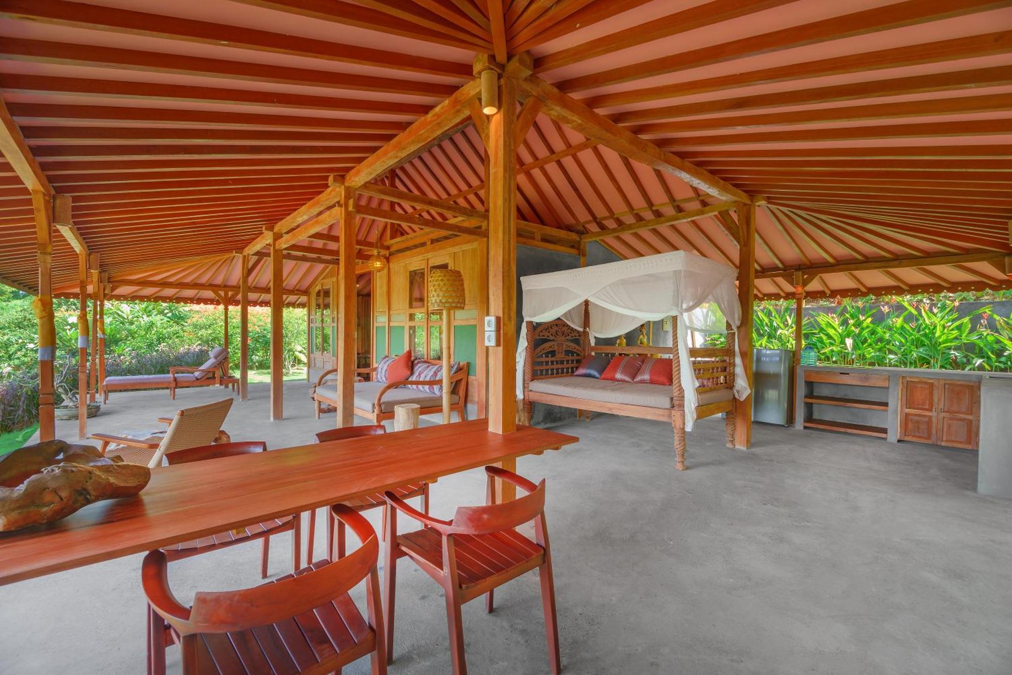 Sumberkima Hill Retreat Resort Pemuteran